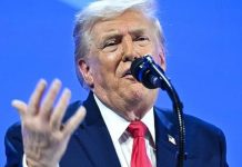 Trump Klaim Armada Militer AS Bergerak ke Iran, Tetap Buka Opsi Kesepakatan